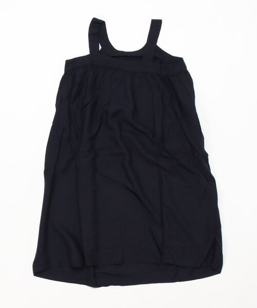 DISCOAT（ディスコート）の「【キッズ】レーヨンギャザーワンピース（ワンピース・キッズ・ブラック/ネイビー/グレー・130/120）」の4枚目の写真