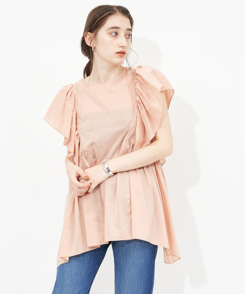 Rouge vif（ルージュヴィフ）の「フレアギャザーブラウス（シャツ/ブラウス・レディース・ライトグレー/ピンクベージュ/ダークネイビー・フリー）」の3枚目の写真