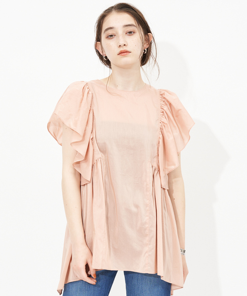 Rouge vif（ルージュヴィフ）の「フレアギャザーブラウス（シャツ/ブラウス・レディース・ライトグレー/ピンクベージュ/ダークネイビー・フリー）」の5枚目の写真