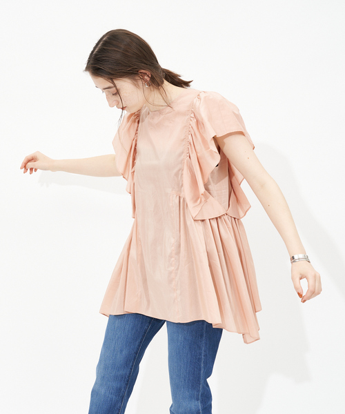 Rouge vif（ルージュヴィフ）の「フレアギャザーブラウス（シャツ/ブラウス・レディース・ライトグレー/ピンクベージュ/ダークネイビー・フリー）」の16枚目の写真