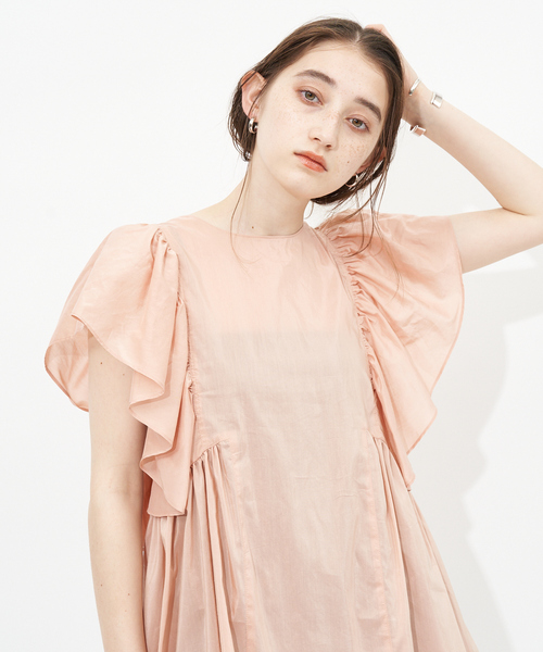 Rouge vif（ルージュヴィフ）の「フレアギャザーブラウス（シャツ/ブラウス・レディース・ライトグレー/ピンクベージュ/ダークネイビー・フリー）」の19枚目の写真