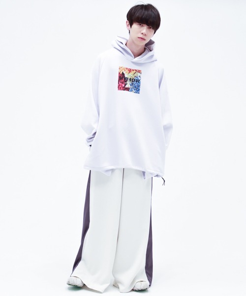 0658（ゼロロクゴーハチ）の「0658/ゼロロクゴーハチ/Graphic hoodie（パーカー・レディース・ブラック/ホワイト・FREE）」の7枚目の写真