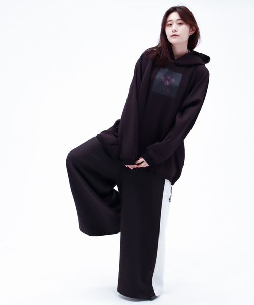 0658（ゼロロクゴーハチ）の「0658/ゼロロクゴーハチ/Graphic hoodie（パーカー・レディース・ブラック/ホワイト・FREE）」の8枚目の写真