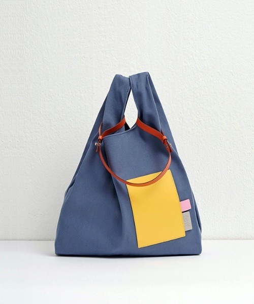 faff（ファフ）の「【faff 】マーケットバッグ / Market bag（ショルダーバッグ・レディース・ベージュ/ブルー/ホワイト×ブルー/ホワイト×イエロー・FREE）」の4枚目の写真