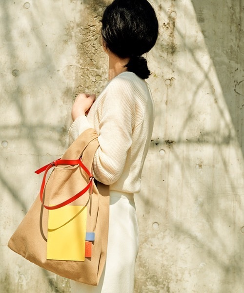 faff（ファフ）の「【faff 】マーケットバッグ / Market bag（ショルダーバッグ・レディース・ベージュ/ブルー/ホワイト×ブルー/ホワイト×イエロー・FREE）」の14枚目の写真