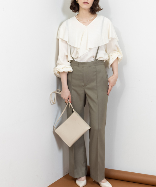 Rouge vif Anna（ルージュヴィフアンナ）の「【ロングセラー】サスペンダーパンツ（その他パンツ・レディース・ブラック/モスグリーン/アイボリー/ブラック系その他/キャメル/ブルー/モカ・36/38）」の6枚目の写真