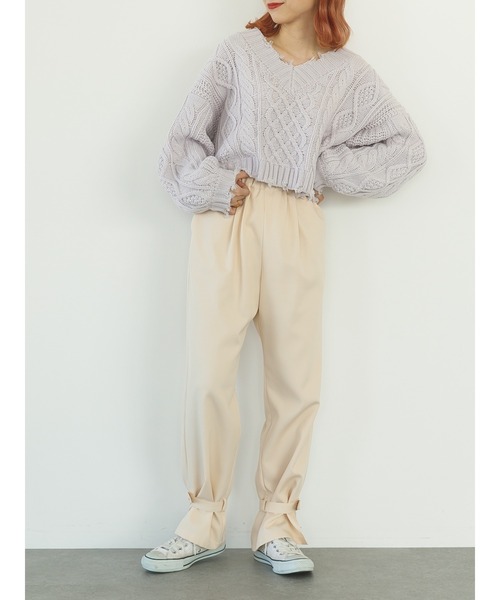 SLURR（スラ―）の「ダメージケーブルショート丈ニット（ニット/セーター・レディース・ライトブルー/オフホワイト/ラベンダー・FREE）」の9枚目の写真