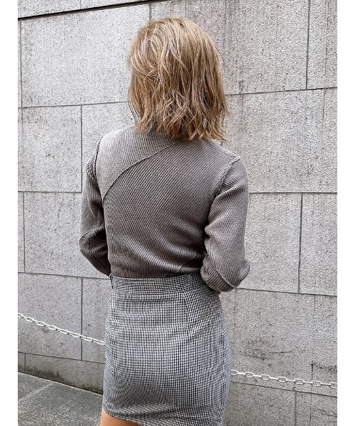 ENVYM(アンビー)の「スウィッチングリブニットTOPS(ニット/セーター・レディース・グレー/ホワイト/ブラック・FREE)」の7枚目の写真