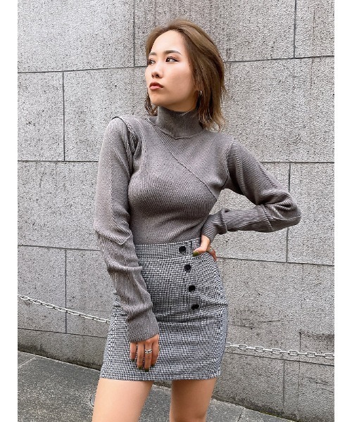 ENVYM(アンビー)の「スウィッチングリブニットTOPS(ニット/セーター・レディース・グレー/ホワイト/ブラック・FREE)」の8枚目の写真