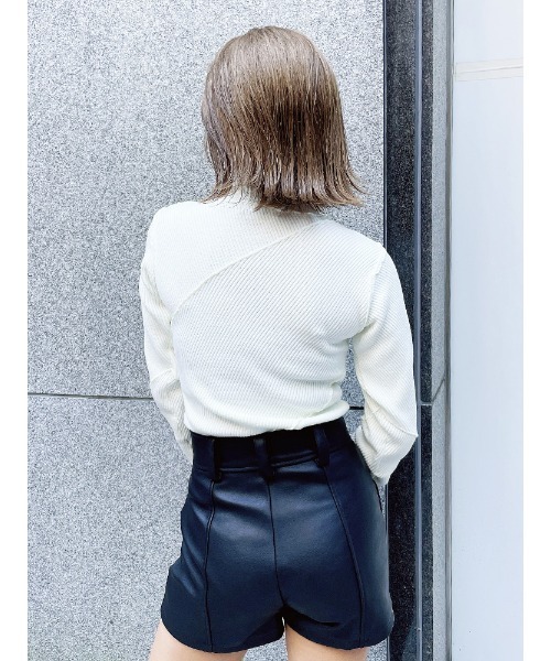 ENVYM(アンビー)の「スウィッチングリブニットTOPS(ニット/セーター・レディース・グレー/ホワイト/ブラック・FREE)」の6枚目の写真