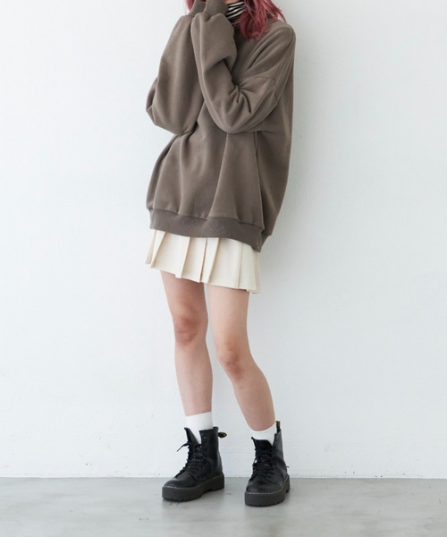 17HR（セブンティーンアワーズ）の「ボーダータートルネックスウェット（スウェット・レディース・チャコールグレー/モカ・FREE）」の6枚目の写真