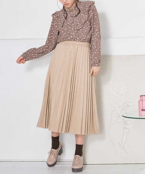 Honeys(ハニーズ)の「プリーツロングスカート(スカート・レディース・ブルー系その他/アイボリー/モカ/ベージュ・M/L/S)」の12枚目の写真