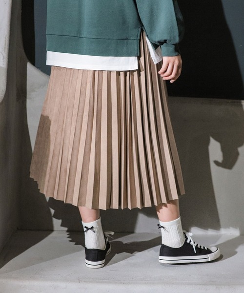 Honeys(ハニーズ)の「プリーツロングスカート(スカート・レディース・ブルー系その他/アイボリー/モカ/ベージュ・M/L/S)」の7枚目の写真