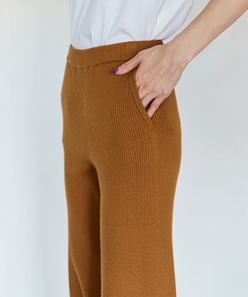 Keeepy(キーピー)の「【Keeepy】high neck rib knit setup(セットアップ・レディース・グレー/イエロー・FREE)」の19枚目の写真