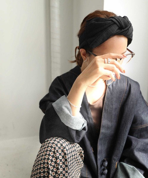 antiqua（アンティカ）の「ナチュラルな雰囲気たっぷり！コットンリネンヘアバンド（ヘアバンド・レディース・マスタード/ベージュ/ブラック/グリーン・FREE）」の11枚目の写真