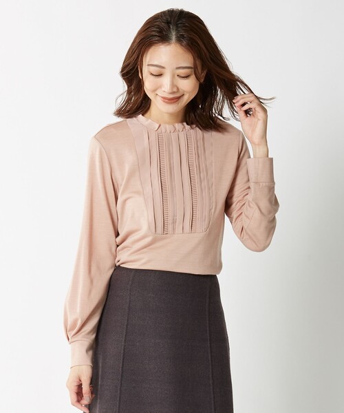 J.PRESS Ladies(J.プレス レディス)の「ウォッシャブルウールジャージー フリル襟 カットソー(Tシャツ/カットソー・レディース・ピンク系/サックスブルー系/ワイン系/ライトグレー系・SMALL)」の3枚目の写真