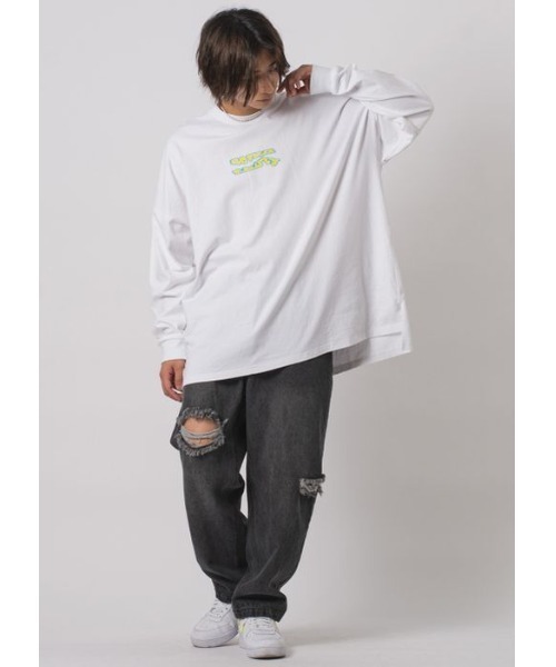 RE730（アールイーセブンサーティー）の「【RE730】ロゴプリントモンスターシルエットロンT（Tシャツ/カットソー・メンズ・ブラック×ホワイト/ホワイト×パープル/ホワイト×イエロー/ブラック×イエロー・MEDIUM/LARGE）」の10枚目の写真