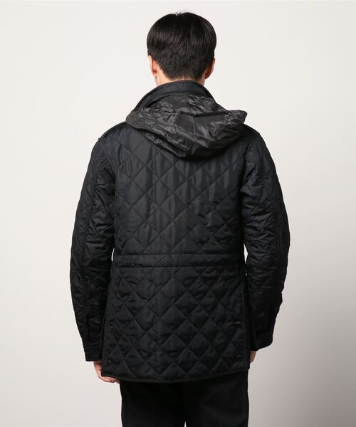 ECHELLE Liberte（エシェルリベルテ）の「BURBERRY PACK AWAY FOOD KILTING THEARMO REGULATED FIELD JACKET バーバリー パックアウェイフード  サーモ レギュレーテッド キルティングコート（マウンテンパーカー・メンズ・ブラック・48/50/44）」の16枚目の写真