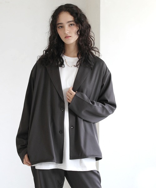 ETELIO（エテリオ）の「ポリトロ長袖テーラードシャツジャケット＆スリムストレートイージーパンツ（セットアップ・メンズ・チャコール/ブラック/ブラウン/ブルー/アイボリー・S/L/XL/M）」の15枚目の写真