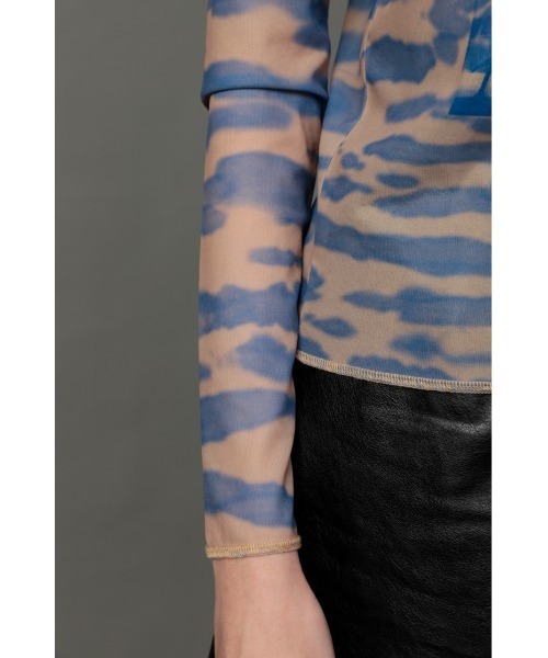 SLY(スライ)の「YUKAHIRAC X SLY PHOTO TOPS/トップス(Tシャツ/カットソー・レディース・ブルー系その他/グリーン系その他2/ピンク系その他・FREE)」の15枚目の写真