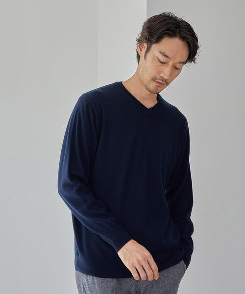 green label relaxing（グリーンレーベルリラクシング）の「＜green label relaxing＞120s 天竺 Vネック ニット（ニット/セーター・メンズ・ネイビー/コバルトブルー/ベージュ/グレー・L/M/S/XL）」の3枚目の写真