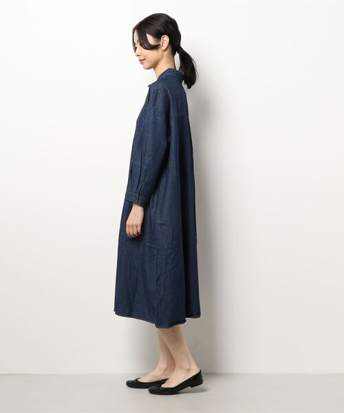 Samansa Mos2（サマンサ モスモス）の「デニムシャツワンピース（シャツワンピース・レディース・ブルー・ﾌﾘ-）」の3枚目の写真