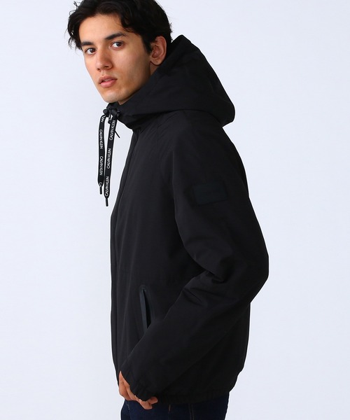 Calvin Klein(カルバン・クライン)の「テクニカル フーデッド ジャケット(その他アウター・メンズ・ブラック・S/M/L/XL)」の9枚目の写真