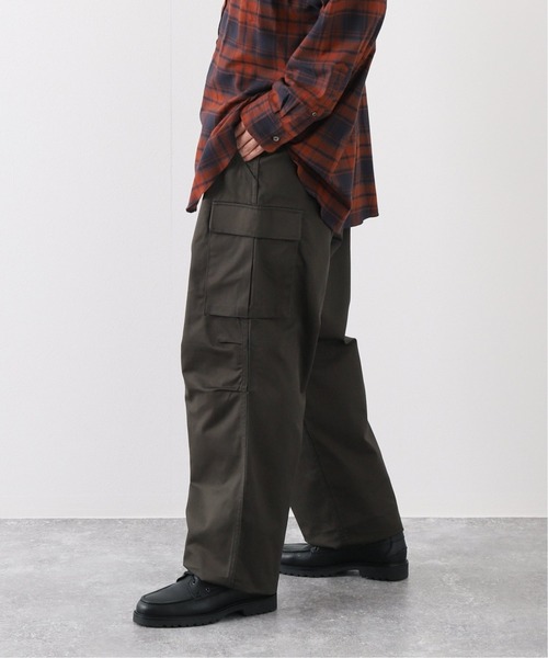 E.TAUTZ(イートウツ)の「【E.TAUTZ / イートウツ】CARGO TROUSERS(カーゴパンツ・メンズ・グリーン/ブラウン系その他・30/32)」の2枚目の写真