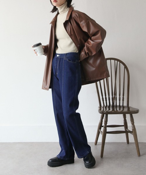 Chillfar（チルファー）の「センターシームフレアデニムパンツ（デニムパンツ・レディース・ブラック/ブラウン/サックスブルー/アイボリー/ダークブルー/グレイッシュベージュ/チャコール・MEDIUM/LARGE）」の8枚目の写真