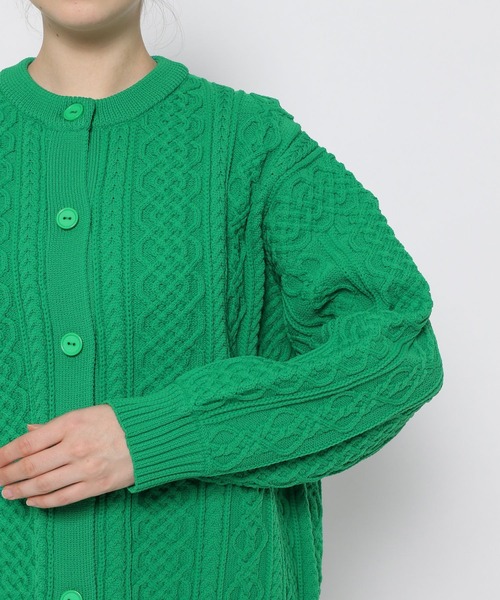 PAGEBOY（ページボーイ）の「マシュマロケーブルクルーカーディガン（ニット/セーター・レディース・ブラック/ライム/ブルー/グリーン/クリーム・FREE）」の9枚目の写真