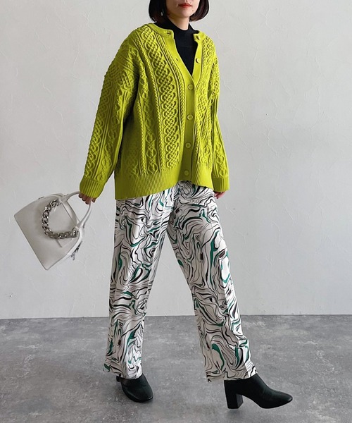 PAGEBOY（ページボーイ）の「マシュマロケーブルクルーカーディガン（ニット/セーター・レディース・ブラック/ライム/ブルー/グリーン/クリーム・FREE）」の19枚目の写真