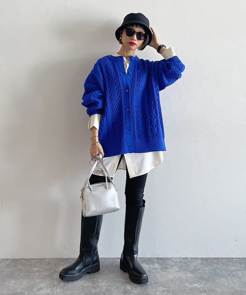 PAGEBOY（ページボーイ）の「マシュマロケーブルクルーカーディガン（ニット/セーター・レディース・ブラック/ライム/ブルー/グリーン/クリーム・FREE）」の20枚目の写真