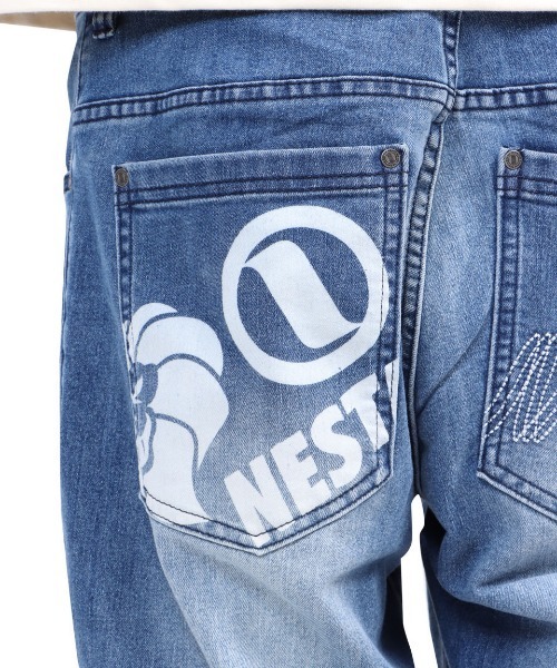NESTA BRAND(ネスタブランド)の「ステッチビッグロゴストレッチワイドデニムパンツ(デニムパンツ・メンズ・インディゴブルー・L/XL/M)」の14枚目の写真