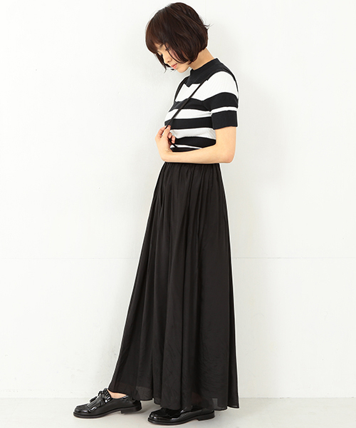 Ray BEAMS(レイビームス)の「Ray BEAMS / サス付き ギャザーマキシスカート(スカート・レディース・ブラック/グレー・1/0)」の21枚目の写真