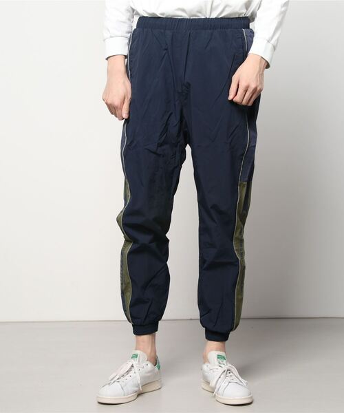adidas(アディダス)の「adidas/アディダス THREE STRIPES ナイロンジョガーパンツ/セットアップ対応 V8565(その他パンツ・メンズ・ネイビー/ブラック・M/O/L)」の13枚目の写真