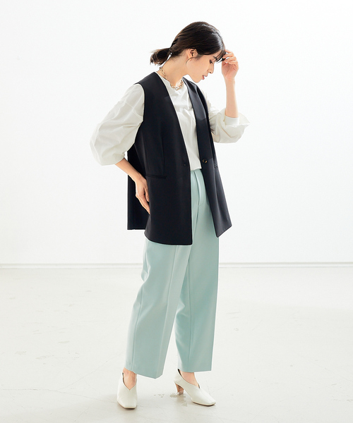 abahouse mavie（アバハウスマヴィ）の「バックロゴロンＴ（Tシャツ/カットソー・レディース・ホワイト/グレイッシュベージュ・フリー）」の19枚目の写真