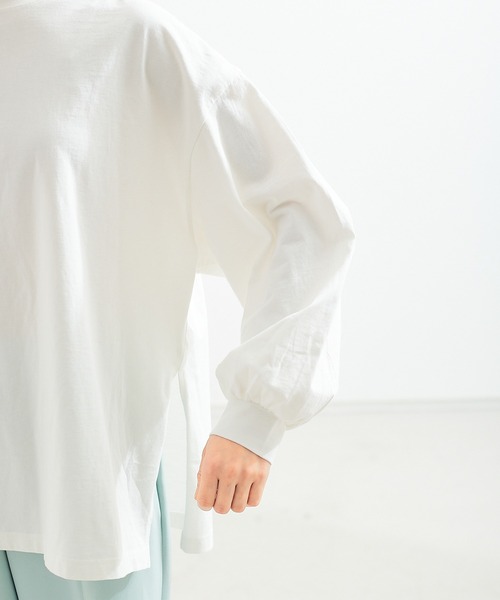 abahouse mavie（アバハウスマヴィ）の「バックロゴロンＴ（Tシャツ/カットソー・レディース・ホワイト/グレイッシュベージュ・フリー）」の15枚目の写真