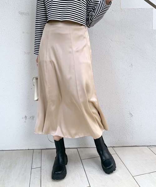 OLIVE des OLIVE（オリーブデオリーブ）の「サテンマーメイドスカート（スカート・レディース・ピンク/ベージュ/アイボリー・FREE）」の13枚目の写真