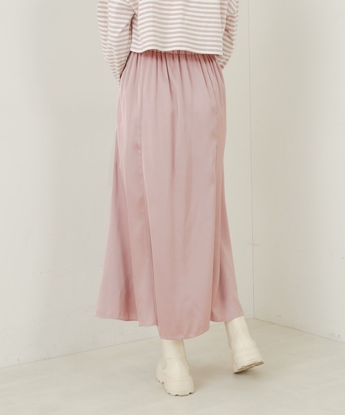 OLIVE des OLIVE（オリーブデオリーブ）の「サテンマーメイドスカート（スカート・レディース・ピンク/ベージュ/アイボリー・FREE）」の21枚目の写真