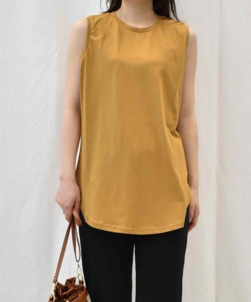 RANAN（ラナン）の「〈Beautiful Cotton　綿100％〉UVカット/接触冷感　ラウンドヘム無地タンクトップ　ロング丈（タンクトップ・レディース・ブラック/オフホワイト/モカ/ライトグレー/グリーン/ダークブラウン/オレンジ/チャコール/パープル/その他・M/L/LL）」の19枚目の写真