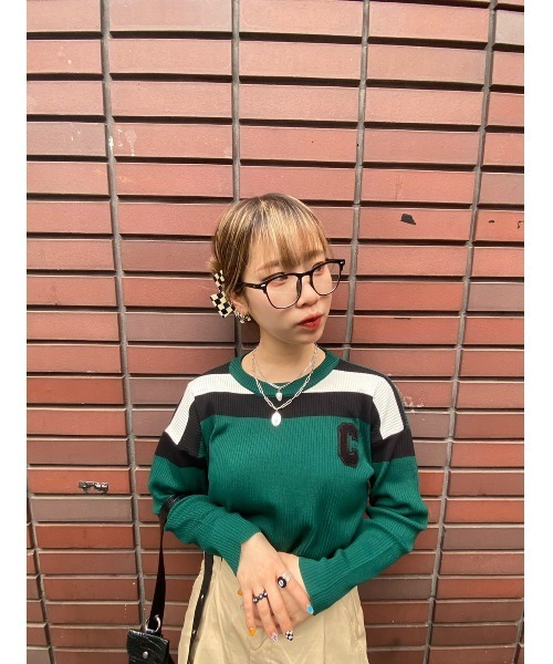 WC（ダブル シー）の「イニシャルワッペン配色ニット（ニット/セーター・レディース・グリーン/ホワイト/ベージュ・FREE）」の19枚目の写真