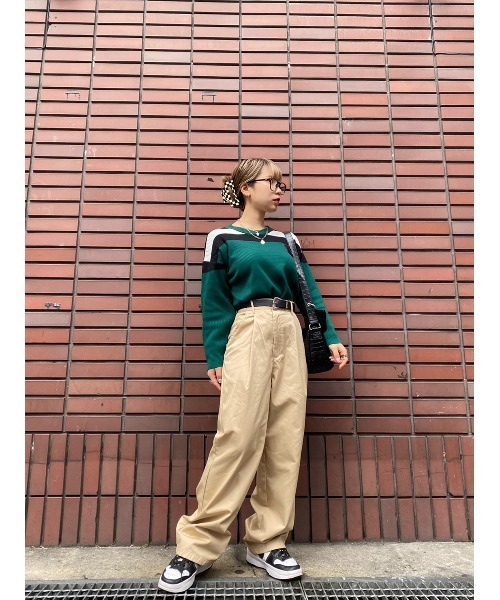 WC（ダブル シー）の「イニシャルワッペン配色ニット（ニット/セーター・レディース・グリーン/ホワイト/ベージュ・FREE）」の15枚目の写真
