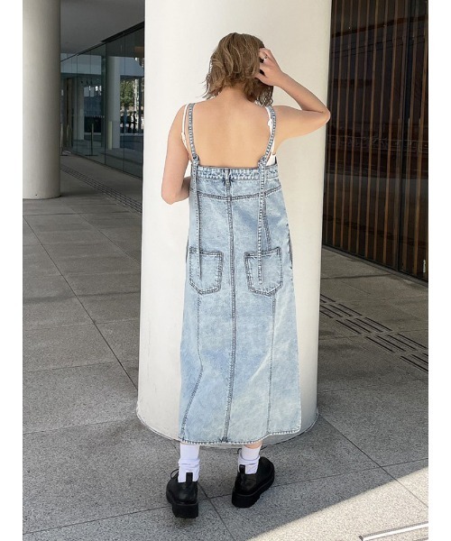 ENVYM(アンビー)の「スリットデニムOP(ワンピース・レディース・ブラック/ブルー・FREE)」の15枚目の写真