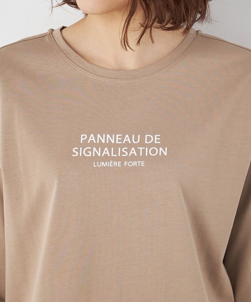 Petit Honfleur(プチオンフルール)の「オーガニックコットンロゴプリントTシャツ(Tシャツ/カットソー・レディース・アイボリー/ベージュ/ブラック・M/L)」の7枚目の写真