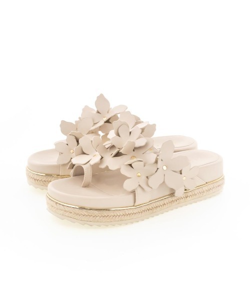 RANDA(ランダ)の「ストレスフリー/フラワーパーツスポーツサンダル(サンダル・レディース・ブルー/アイボリー・LL/S/M/L)」の14枚目の写真