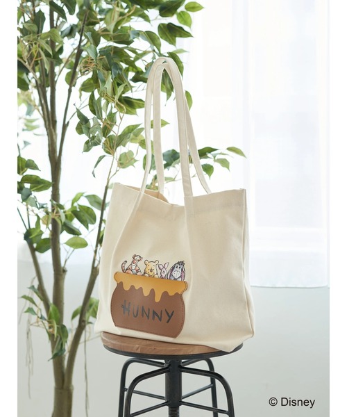 earth music&ecology（アースミュージックアンドエコロジー）の「Winnie the Pooh / タックトートバッグ（トートバッグ・レディース・アイボリー・FREE）」の9枚目の写真