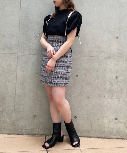 one after another NICE CLAUP(ワンアフターアナザーナイスクラップ)の「肩リボンマルチウェイブラウス(シャツ/ブラウス・レディース・オフホワイト/ブラック/ベージュ系その他/ドット/ベージュ系その他2・FREE)」の17枚目の写真