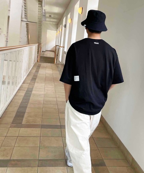 CANAL JEAN（キャナルジーン）の「1975 TOKYO(1975 トーキョー) "TEAM5"ルーズTシャツ（Tシャツ/カットソー・レディース・ホワイト/ブラック・LARGE/X-LARGE）」の11枚目の写真