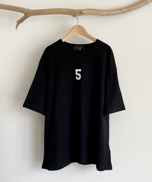 CANAL JEAN（キャナルジーン）の「1975 TOKYO(1975 トーキョー) "TEAM5"ルーズTシャツ（Tシャツ/カットソー・レディース・ホワイト/ブラック・LARGE/X-LARGE）」の5枚目の写真