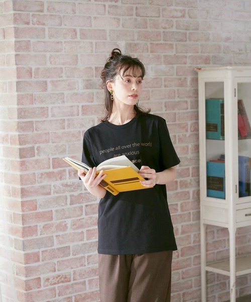 INED CLARO(イネドクラロ)の「【別注アイテム】プリントTシャツ《blueserge》(Tシャツ/カットソー・レディース・ホワイト/ブラック・フリー)」の10枚目の写真